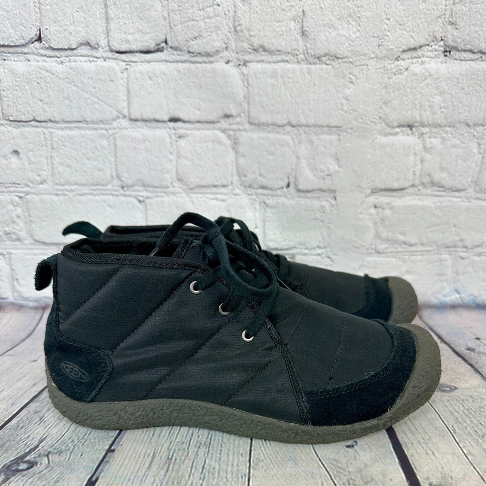 KEEN womens Howser 2 Quilted Chukka Boot, Black, Size 7.5